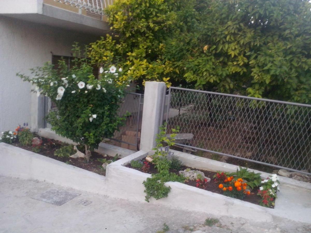 New Apartment Dany With Parking For Two Сплит Екстериор снимка